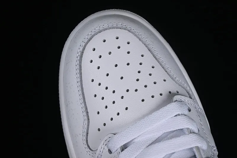 All categories Air Jordan Jordan series basketball shoes Air Jordan 1 Low G version pure original Air Jordan 1 Low Golf AJ1 Joe 1 new golf version raw rubber white DD9315-111